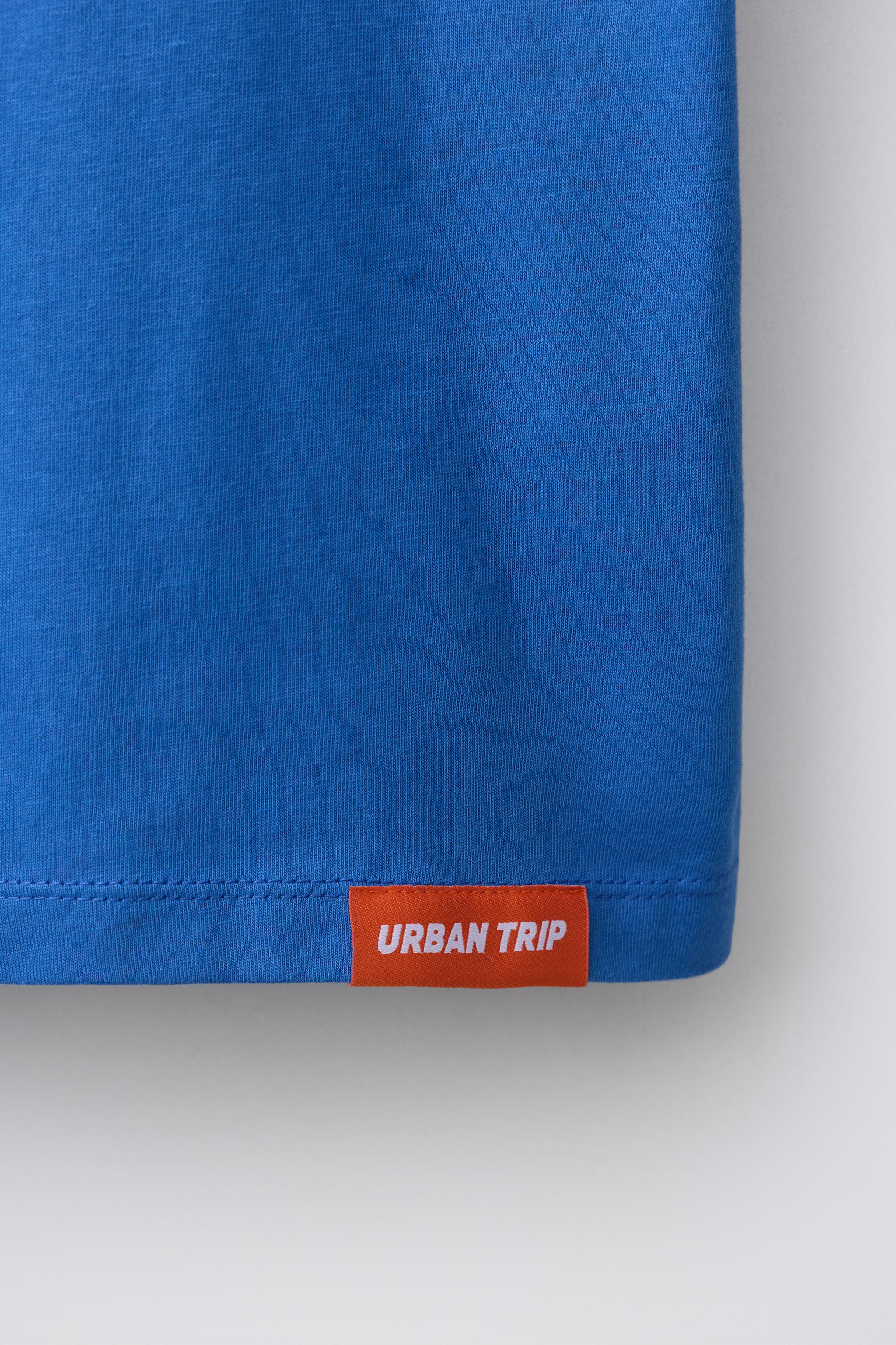 PRINTED T-SHIRT